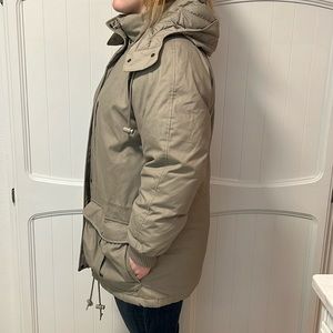 Women’s Vintage Eddie Bauer Down Jacket Size Large